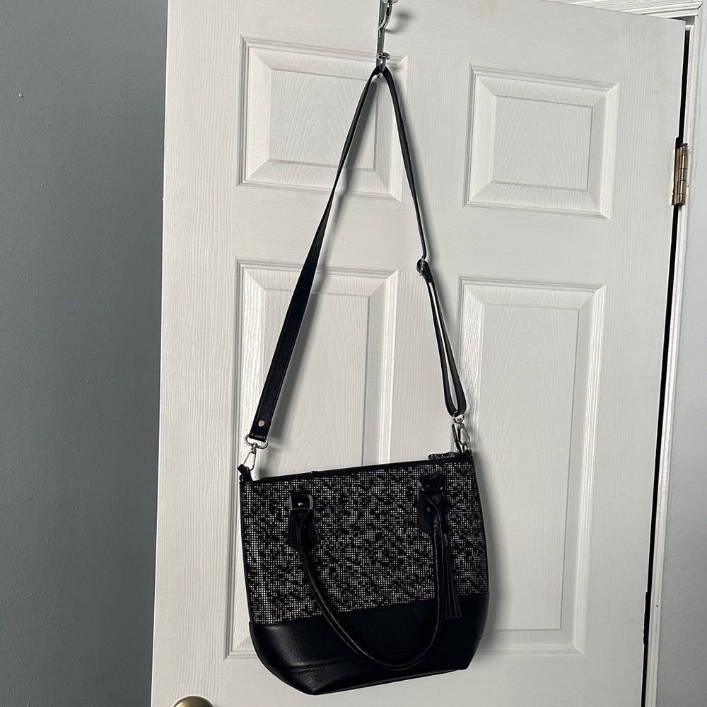 Elegant Black and Gray Women's Shoulder Bag